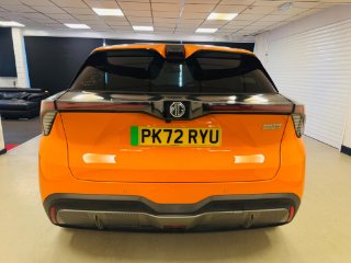 /photos/9784/883e81a3-c1bf-47f4-89ca-cbab45d928a1_i320x240.jpg